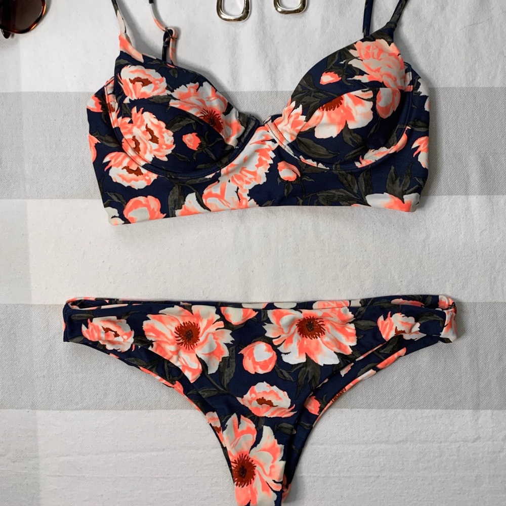 NBW TORI PRAVER BIKINI
